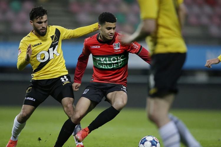 本纳赛尔的 本纳赛尔的