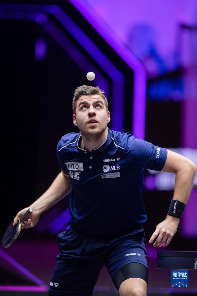 更多信心与 更多信心与